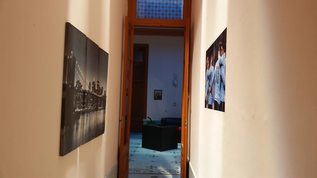 Posada Del Gaucho Hostel Montevideo Buitenkant foto